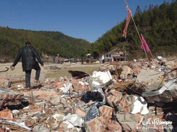 湖南株洲一希望小学被强拆 记者还原全过程(图