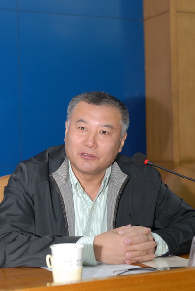 学校召开七届三次教代会提案承办与反馈公开交