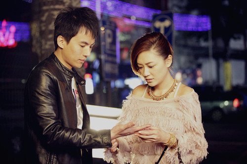 宋宁助阵《<em>女人</em>帮·妞儿》 上演间谍<em>虐恋</em>_娱乐