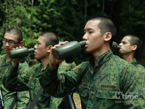 新加坡导演梁智强望《新兵正传》打入中国