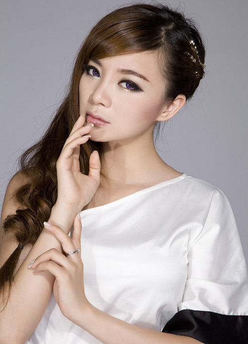 谢容儿《其实我很在乎你》引爆七夕情人节