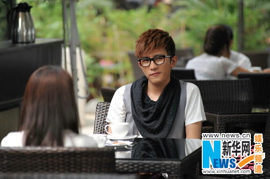 《咱们结婚吧》片尾曲 张靓颖演绎《终于等到