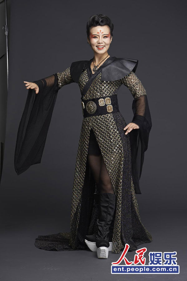 《全能星战》最高难度比拼 龚琳娜神曲玩串烧