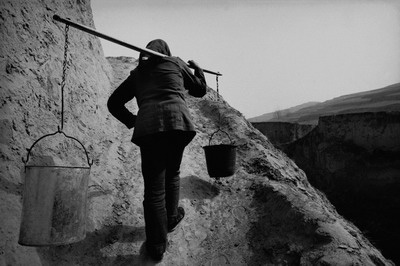 贫困地区的女人们[组图]