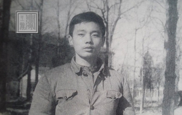 葛优——葛优父亲是著名演员葛存壮。“文革”时在北京昌平农村劳动，1979年入中华全国总工会文工团话剧团从事舞台剧表演。1985年拍摄了第一部影片《盛夏和她的未婚夫》。 …
