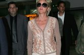 2008年5月24日，Sharon Stone身穿Louis Vuitton的出现在第61届戛纳电影节。