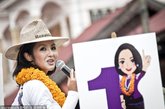 泰国一名变性人在选举中击败其他候选人，成功当选北部难府省议员。她由此成为泰国首位变性人议员，也是泰国级别最高的变性人政治家。