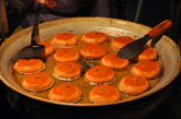 黄桂柿子饼 ，陷有很多种，刚出锅的热气腾腾的味道很不错。