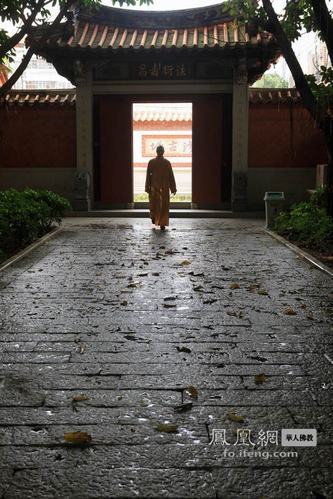 泉州崇福寺：医武济世、禅农并重