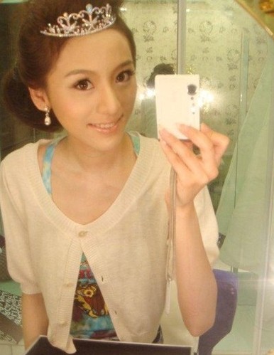 西南大学百变校花刘怡潇