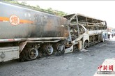 8月26日凌晨，包茂高速公路安塞段一辆客车与运送甲醇货运车辆追尾，造成36人遇难，3人受伤。客车车体仅剩下框架，甚至连客车座椅和行李都找不到。
