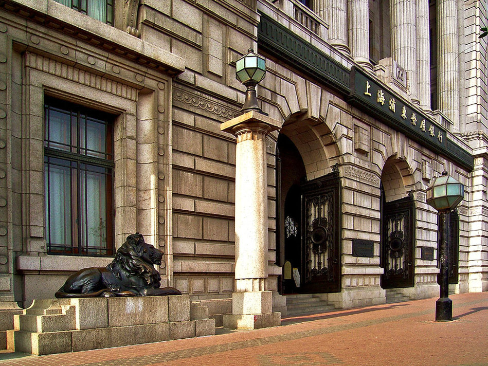 迪拜人均月收入_宁波人均月收入(2)