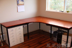 家庭办公族必备 教你打造最舒适的办公桌