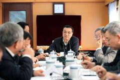 李克强赴秦巴山区考察照片