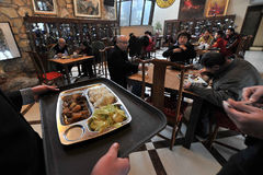 北京高档餐厅整治后推38元套餐