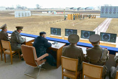 金正恩指导射击比赛