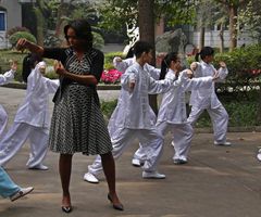 米歇尔参观成都中学