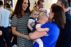 英小王子尿布外交的一天