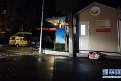 记者3夜蹲守南京“弃婴岛”拍到多名弃婴者