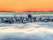 旧金山被晨雾笼罩酷似人间仙境