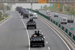 北京沿六环反恐演练