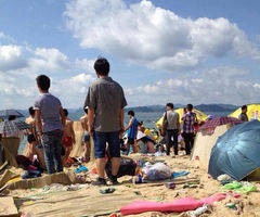 3天小长假后的深圳沙滩