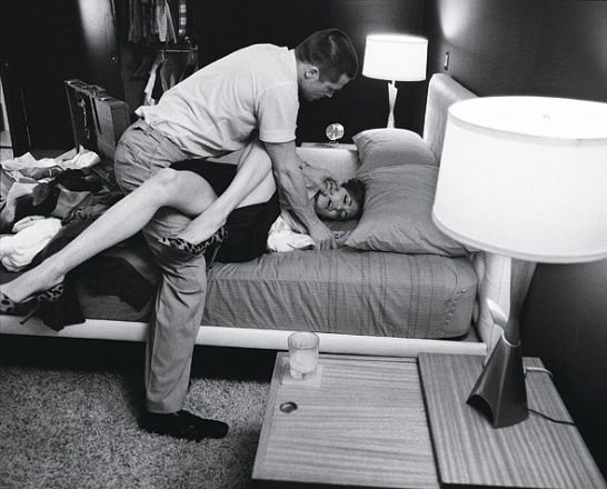 全球最性感的女人结婚了! 回顾情侣装瞬间