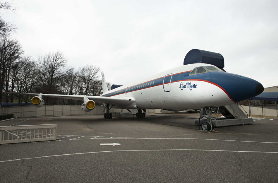 陈伟霆《扎职》演古惑仔 温碧霞自爆早年曾入