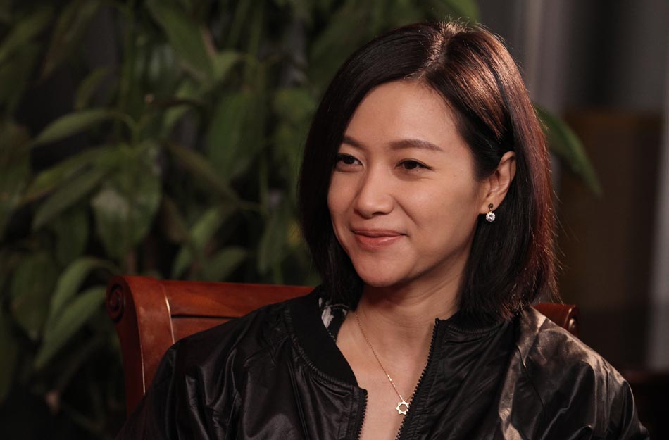 徐静蕾做客非常道聊现状:心态放松 越来越傻