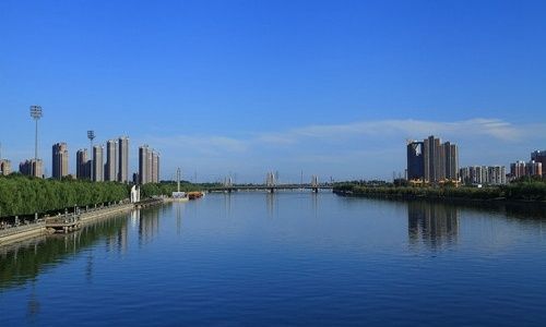 组图:大学生开动漫咖啡厅 <em>女仆</em>为你<em>日语</em>服务