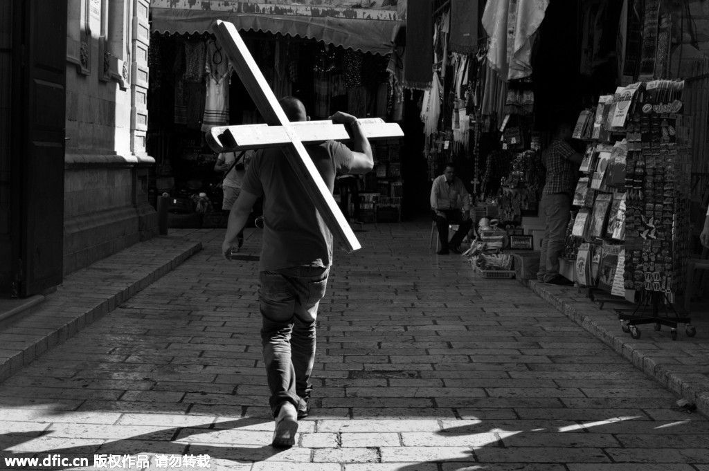 图片<em>故事</em>:12岁,凋零的遭<em>性侵女孩</em>_城市频道_凤