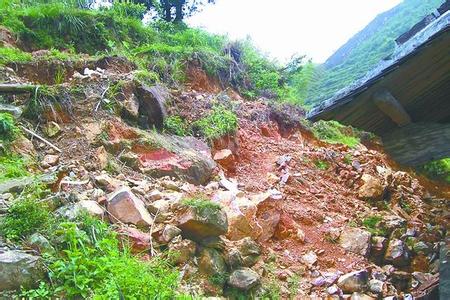 安徽发布地质灾害橙色预警 六安安庆两市须防