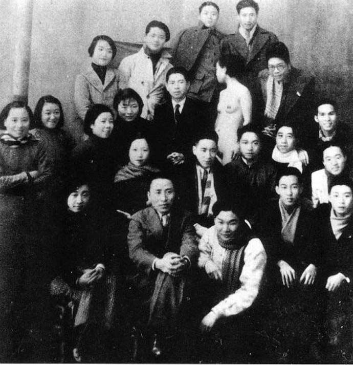 毛泽东当年力挺<em>人体艺术</em> _文化频道_凤凰网