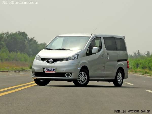 日产NV200 2013款1.6L 尊贵型国V