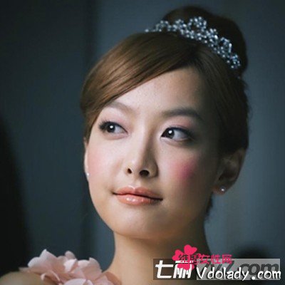 我们结婚了宋茜韩式典雅新娘妆容超诱惑!_时尚