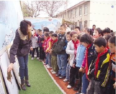 送展到大明湖路小学