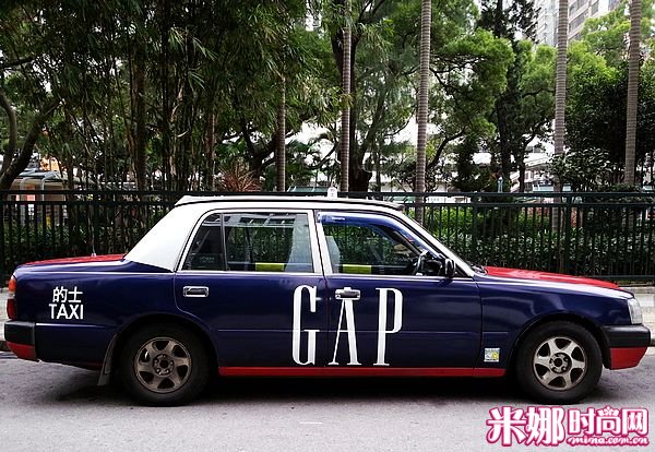 2012年12月15日至18日_Gap推出 “你买礼 我回礼” 出租车接送服务特惠活动_仅限香港门店
