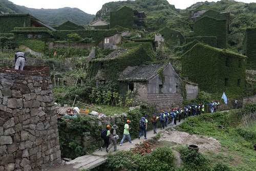 舟山最美无人村 今夏红得想静静都难