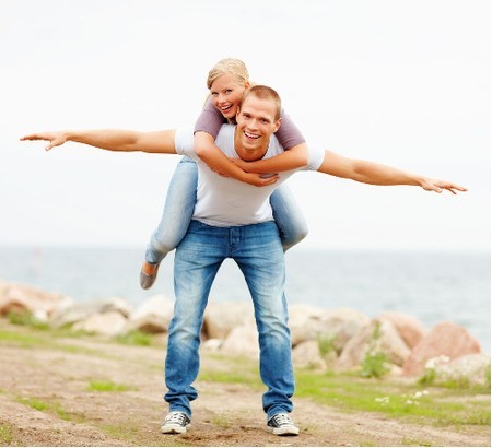 6种肢体语言最吸引<em>异性</em>|肢体语言|身体部位_凤