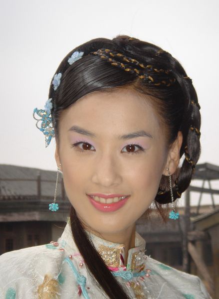 美女文根英黄圣依攀岩眼也敢称女星|海陆|家庭明星斗鸡墙diy图片