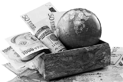 人民币入篮能带来什么 专家称象征意义大于实