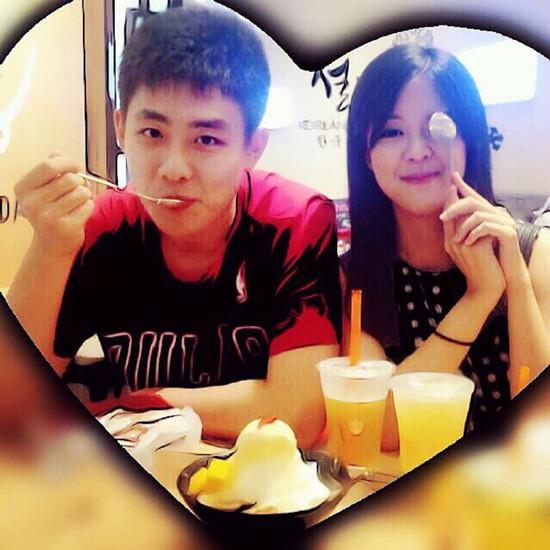 他曾是比张一山还红的童星，如今没长残帅似刘昊然，女友也很貌美