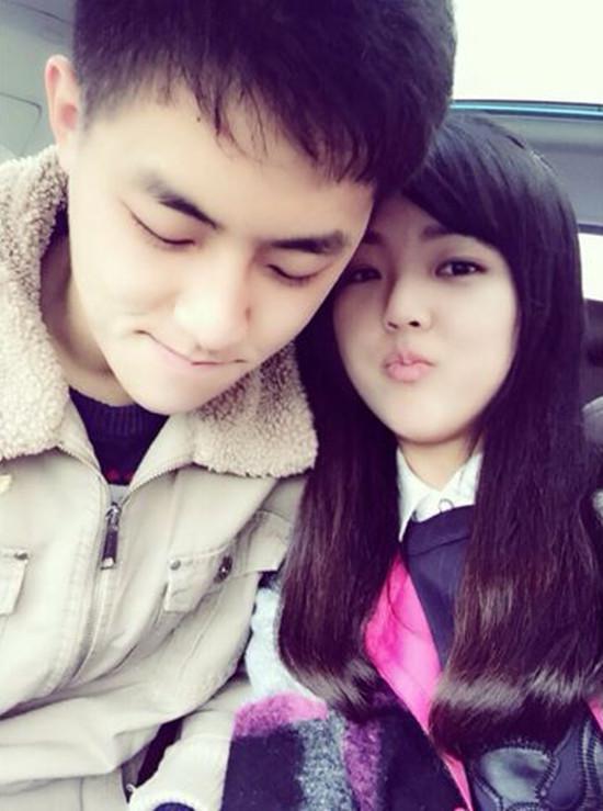 他曾是比张一山还红的童星，如今没长残帅似刘昊然，女友也很貌美