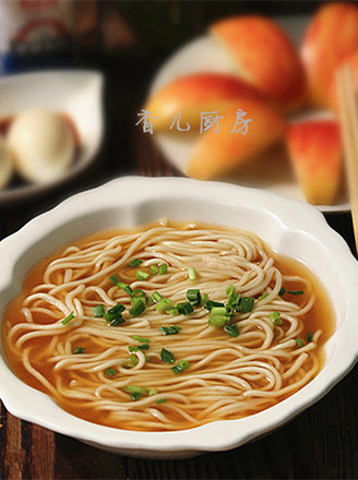 上海阳春面:面条筋道,汤汁鲜美无比|阳春面|高汤