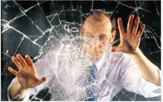 通利光电科技研发安全防爆膜,可应用做车膜、