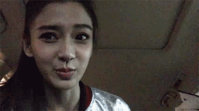 angelababy网络直播首秀!这才真的是360度无死角啊!