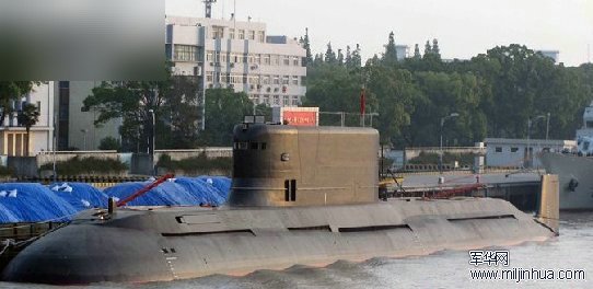中国造出世界最大常规潜艇 所载武器惊人
