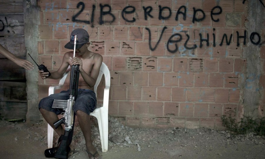 用性换取<em>毒品</em>的巴西<em>少女</em> - 4G视界