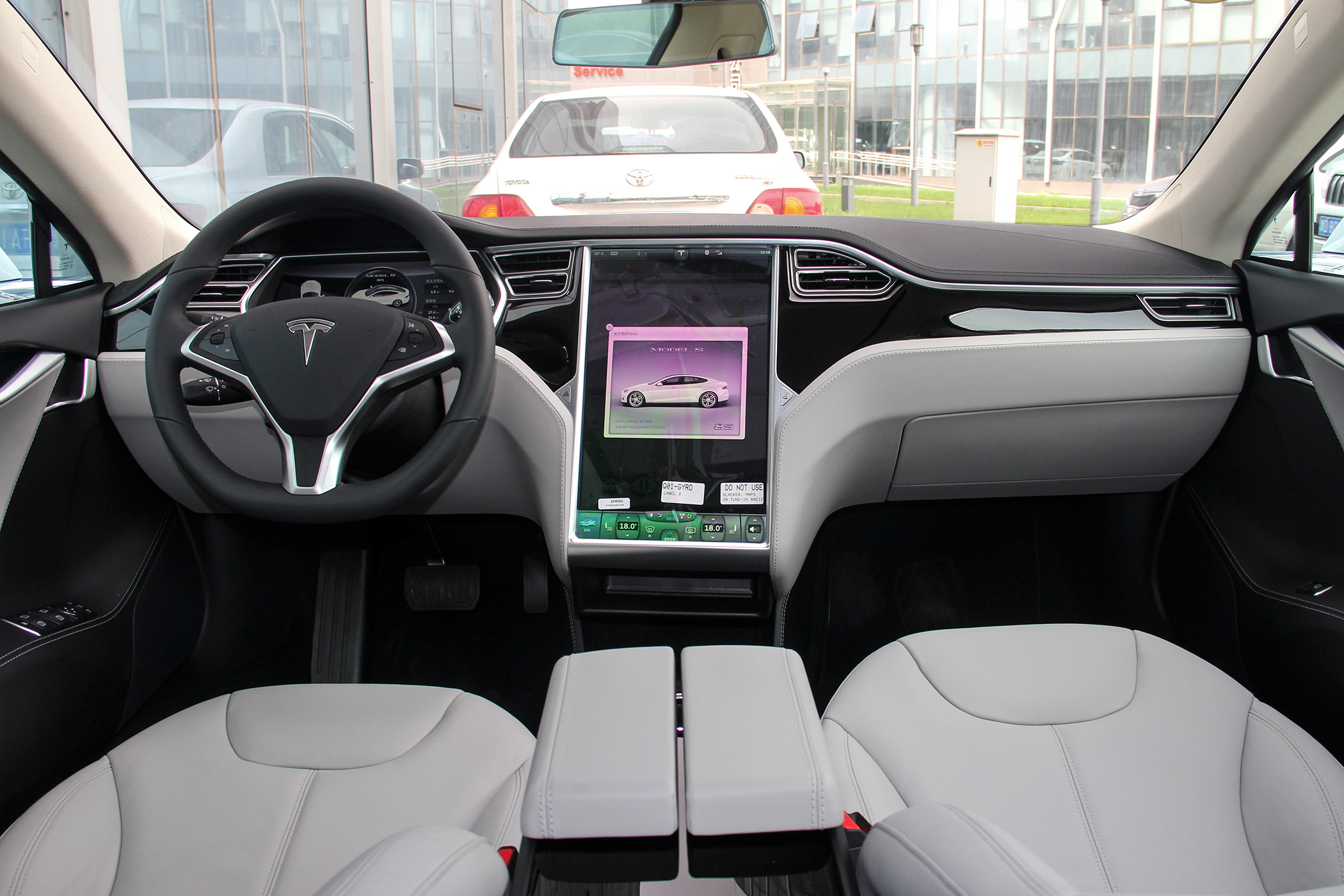 特斯拉Model S内饰,特斯拉model s价格 2014款 特斯拉 model s 85内饰