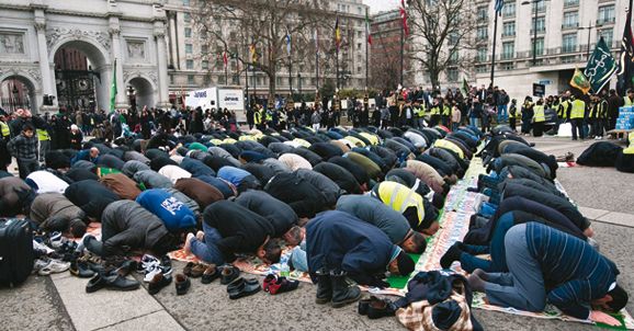 凤凰知道2015年1月13日:法国会变成穆斯林国家吗？